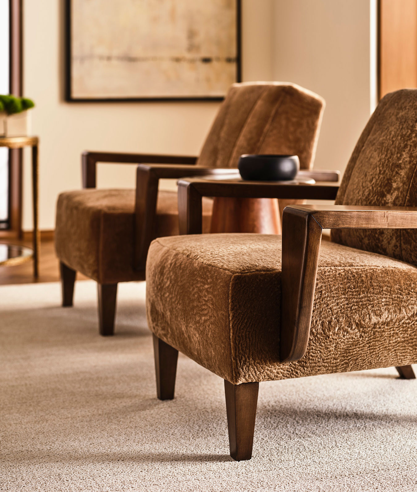 Room featuring Hanock Modern seating