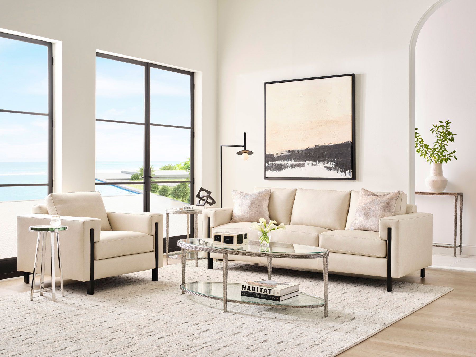 Room featuring Hanock Modern seating